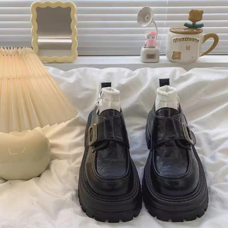 thick-soled thick heel British style small leather shoes women's 2025 new versatile height-increasing women's shoes genuine leather single shoes black