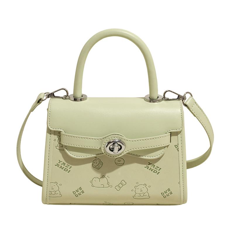 

Spring and summer popular niche fashion design sense printed portable small square bag versatile super fire commuter wind messenger women s bag зелёный