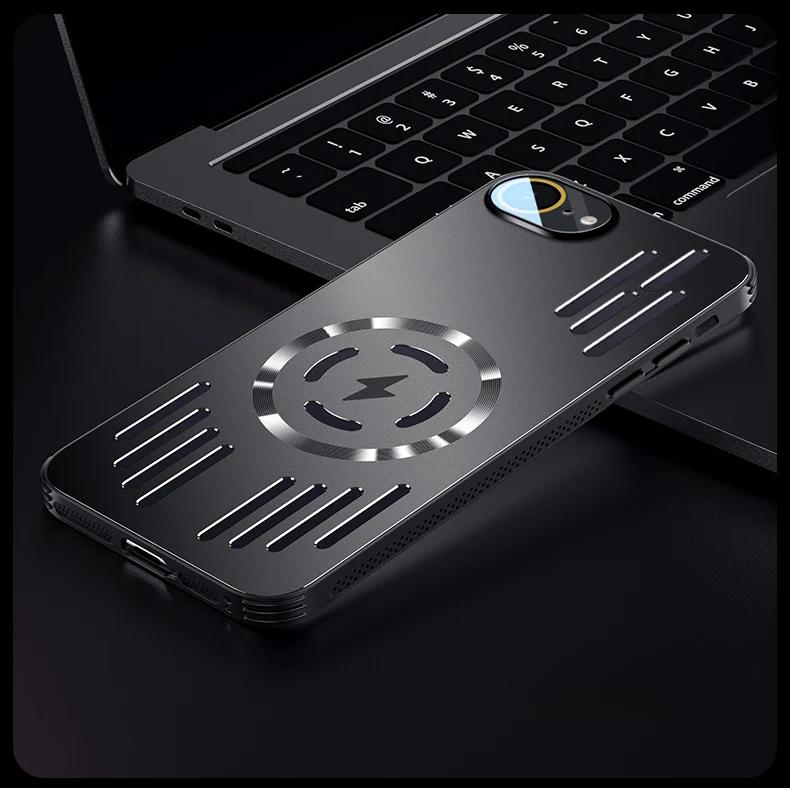 Case For iPhone 16e Metal Heat Dissipation Shockproof Magnetic Case For iPhone 16 E 15 14 Plus 13 12 Pro Max Magsafe Aluminium Alloy Hard Cover