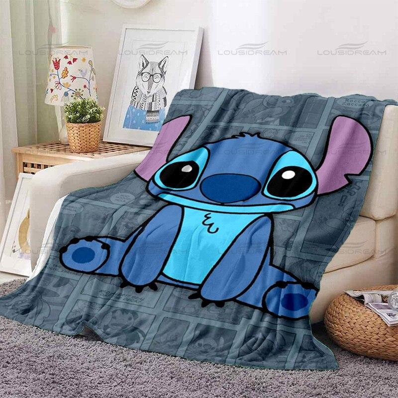 Fashion Animated Couple Blankets Cute Cartoon Pet Pattern Thin Blankets Flannel Portable Home Travel Office Blankets