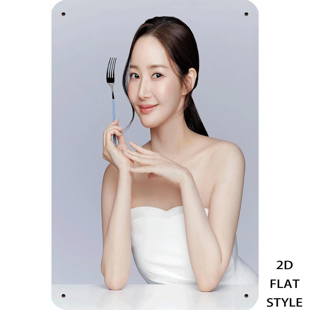 Retro Iron Sign Metal Logo Xin Xcm Korean Minimalist Fashion Woman Portrait Wall Decor for Home Kitchen Bedroom