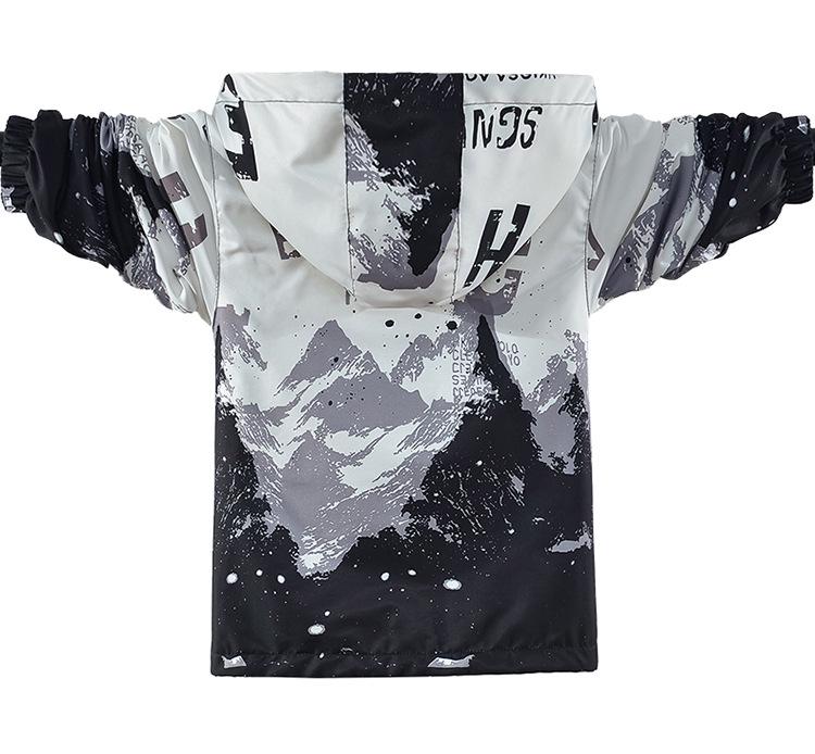 2025 New Boys' Gradient Windbreaker: Trendy Spring & Autumn Outerwear