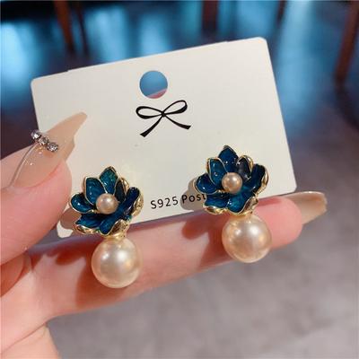 Trend Korean Blue White Flower Imitation Pearl Earring for Women Sweet Jewelry Accessory Girlfriend Gift