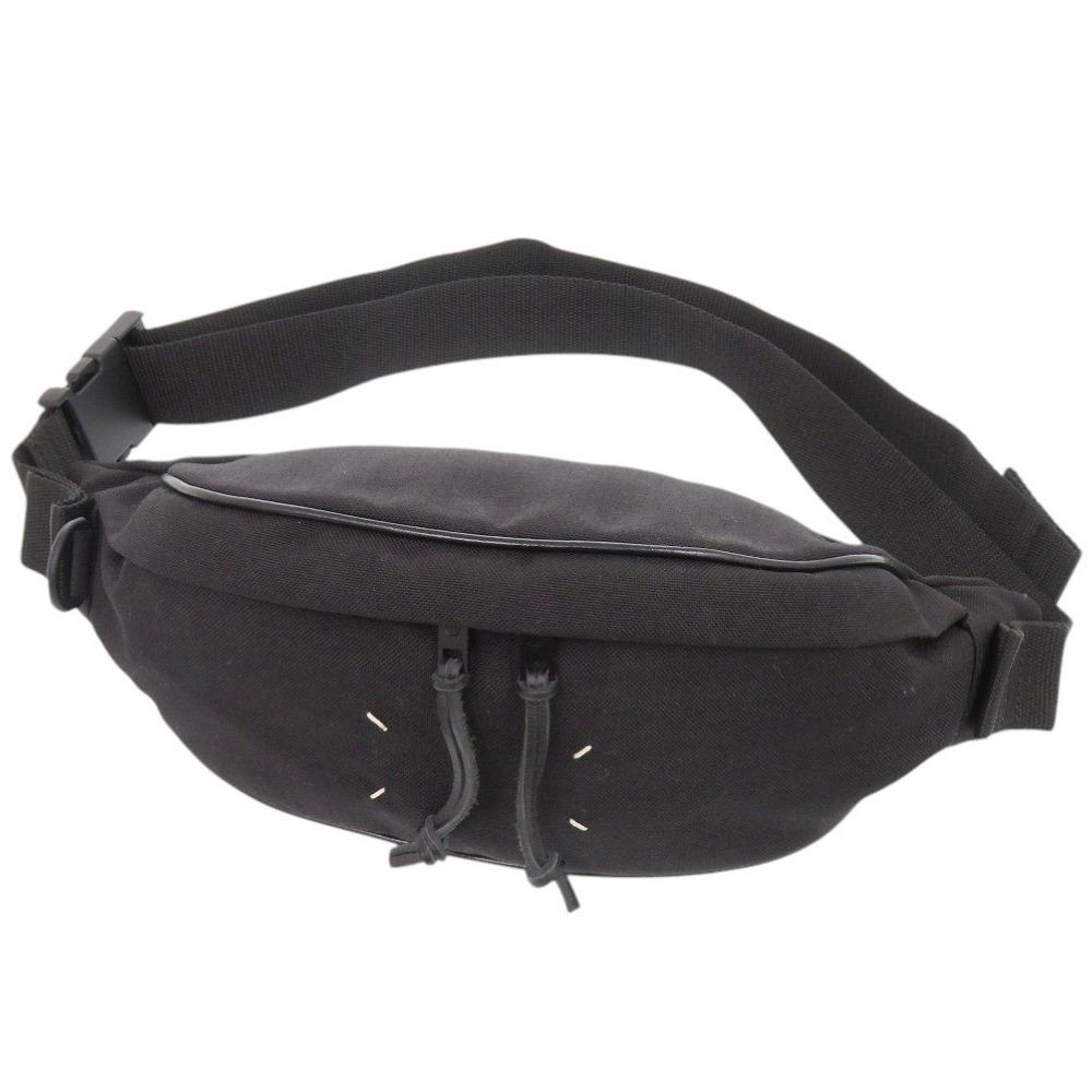 Used AUTHENTIC Maison Margiela S55WB0072 with 4 stitches Waist Pouch Black Canvas