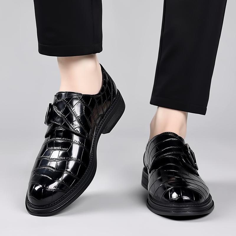 Fashion Fashion Trends Men Crocodile Pattern Leather Shoes Men Italy Style Business Dating Loafers Shoe Thick Soled Pointed Buckle Shoes