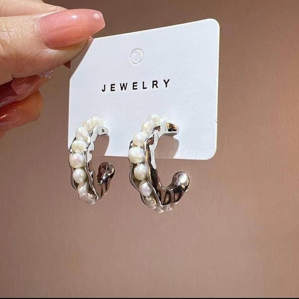 French Baroque Special-Shaped Pearl Pendant Earrings Women'S Niche Fashion Versatile Design Sense Knotted Earrings Earrings