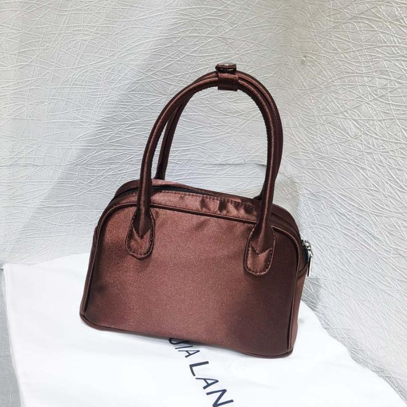 

Niche Design Bowling Bag High-End Large Capacity Commuter Small Square Bag Boston Fashion Versatile Handbag for Women