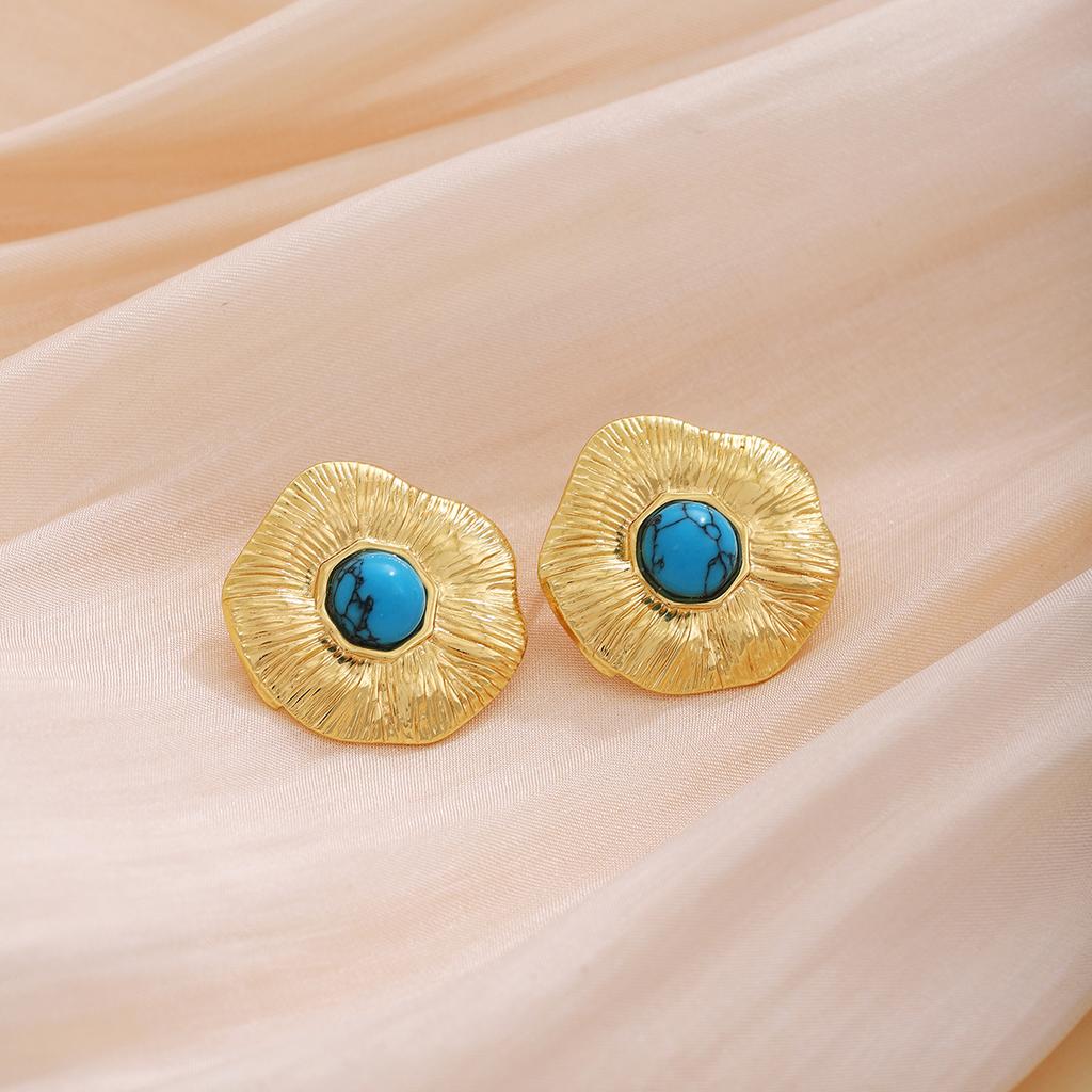 French Retro Irregular Flower Texture Stud Earrings, Medieval Light Luxury High-End Metal Style Fashion Temperament Earrings