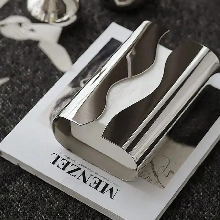 Nordisk Rustfritt Serviettboks Speil Serviett Holder Sølvfarget Serviettboks Skrivebordsvevsboks Borddekorasjon Kjøkkentilbehør