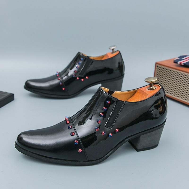New Men's Pointed Colours Rivet Slip On Patent Leather Height Increasing Shoes Designer Wedding Prom Homecoming Footwear