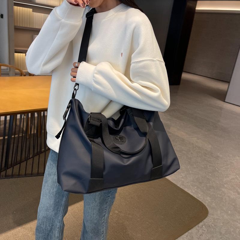 Short-term Travel Bag for Women Light Luggage Bag for Business Trip Large Capacity Handbag Travel Fitness Bag