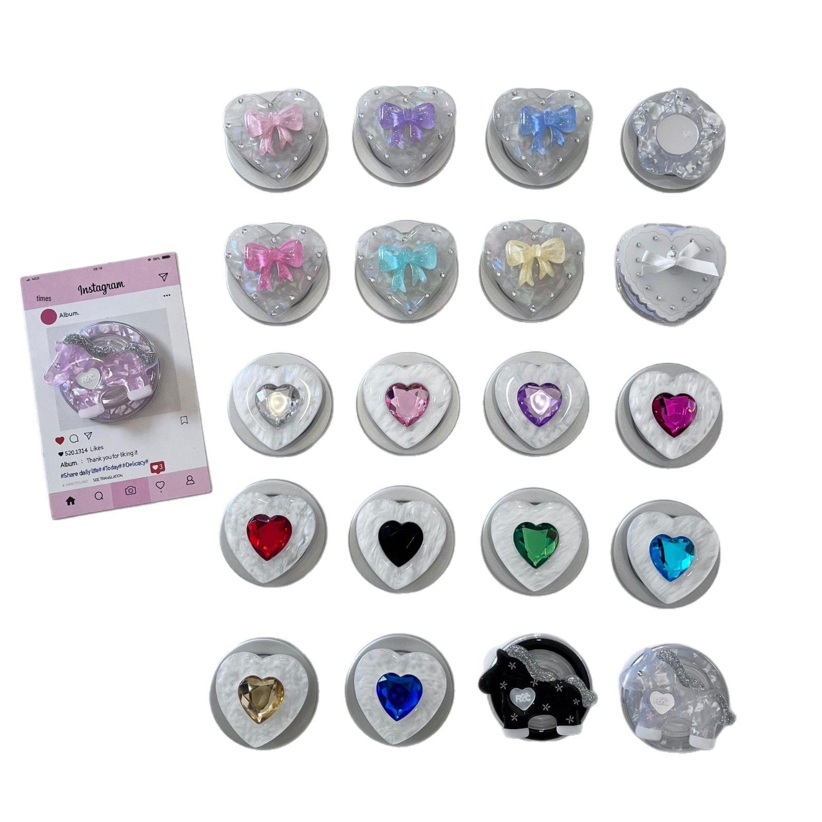 

Laser Heart Rhinestone MagSafe Phone Holder: Magnetic, Strong Suction, Retractable Desktop Stand for Women Diagram 14