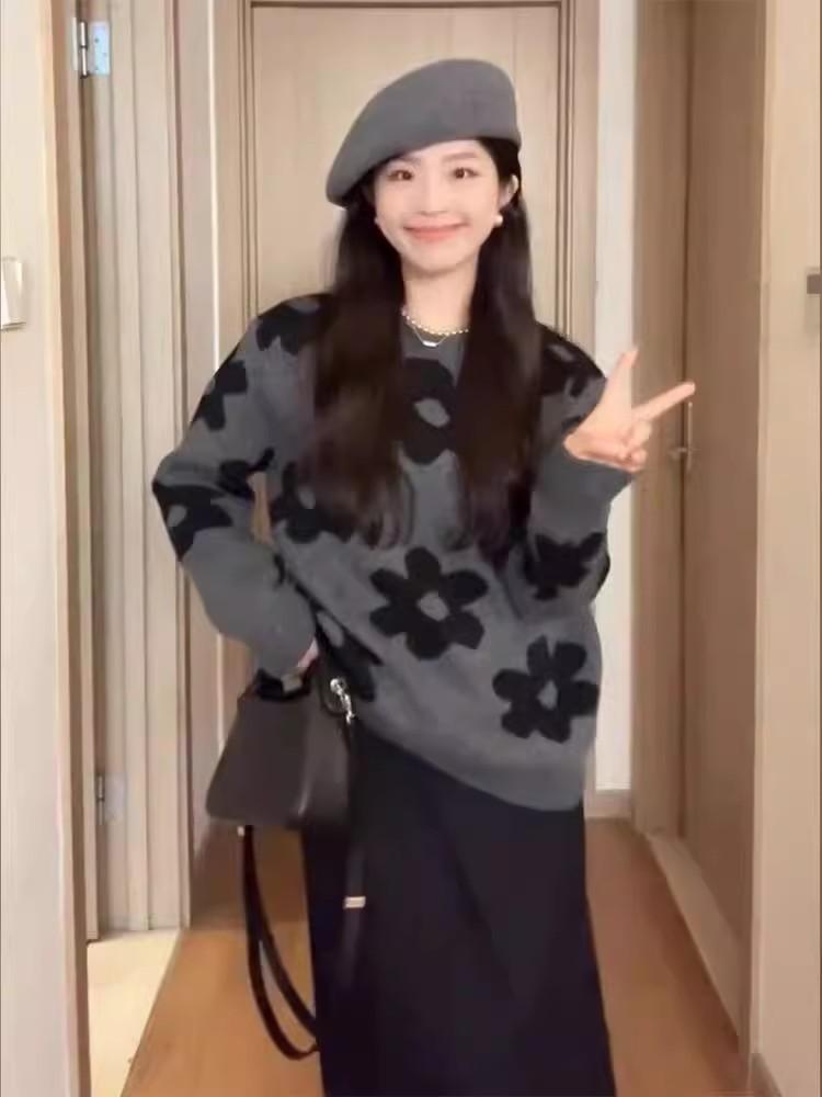 Gray Sweater Women s Design Flower Knitted Sweater Thick Long Sleeve Pullover Sweater One Size