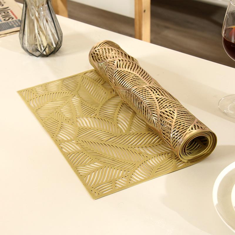 Leaf Hollow PVC Table Runner Bronzing Table Flag Non-slip Heat Insulation Placemat Dinning Table Mat Home Hotel Decor Tablecloth