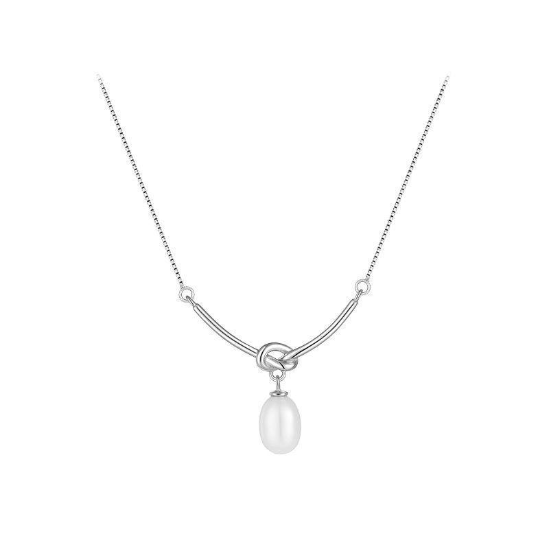Pearl Knot Necklace: Elegant, Versatile Clavicle Chain Choker for Women