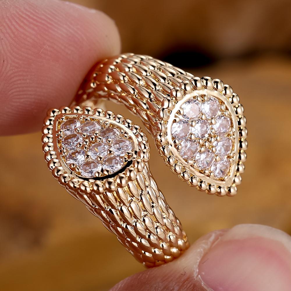 Kreative Wassertropfenförmige Weiße Zirkonia Verlobungsringe für Damen Vintage Goldener Ehering Brautschmuck