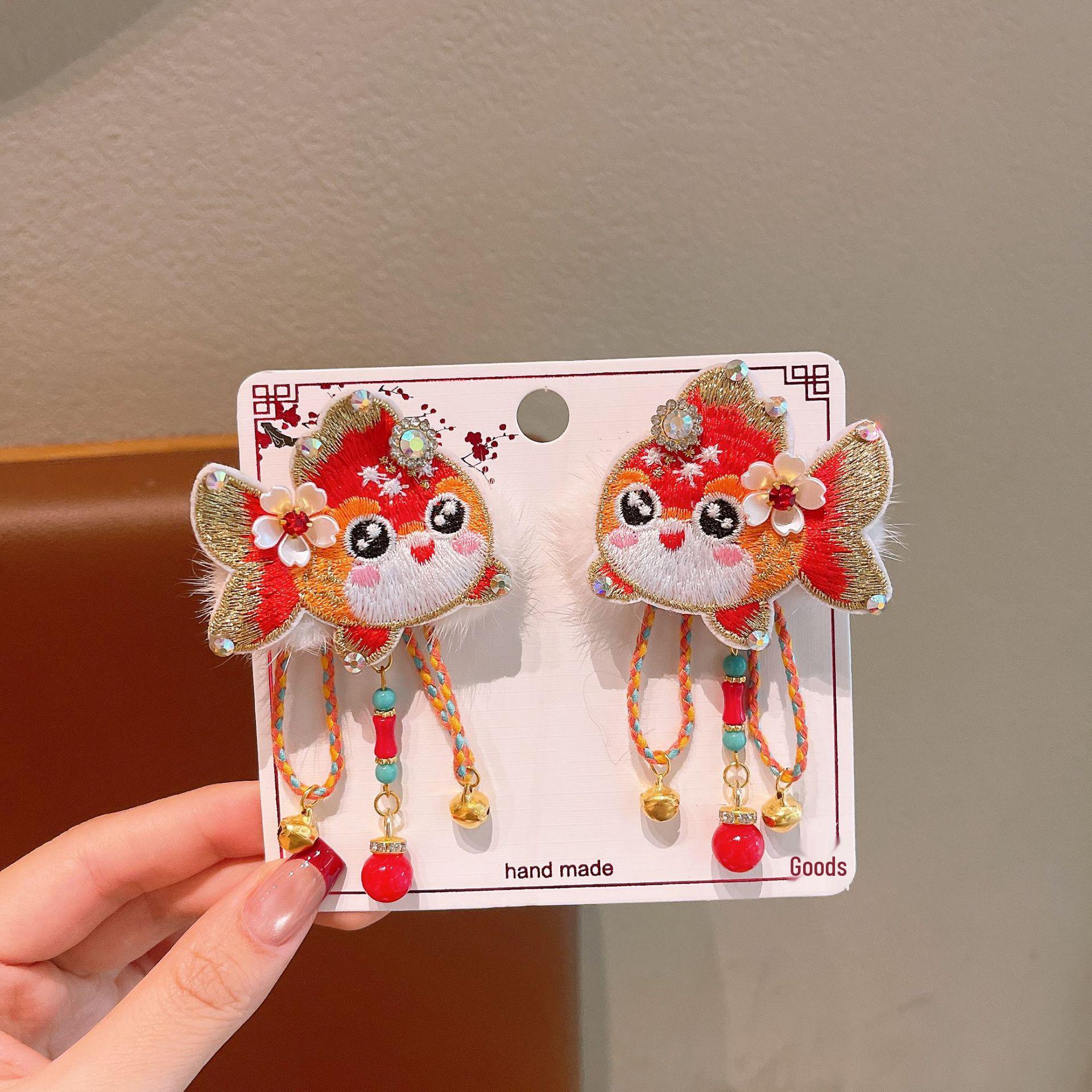 

Дитячі святкові заколки для волосся Ханфу: Новорічний головний убір з бантом для дівчаток