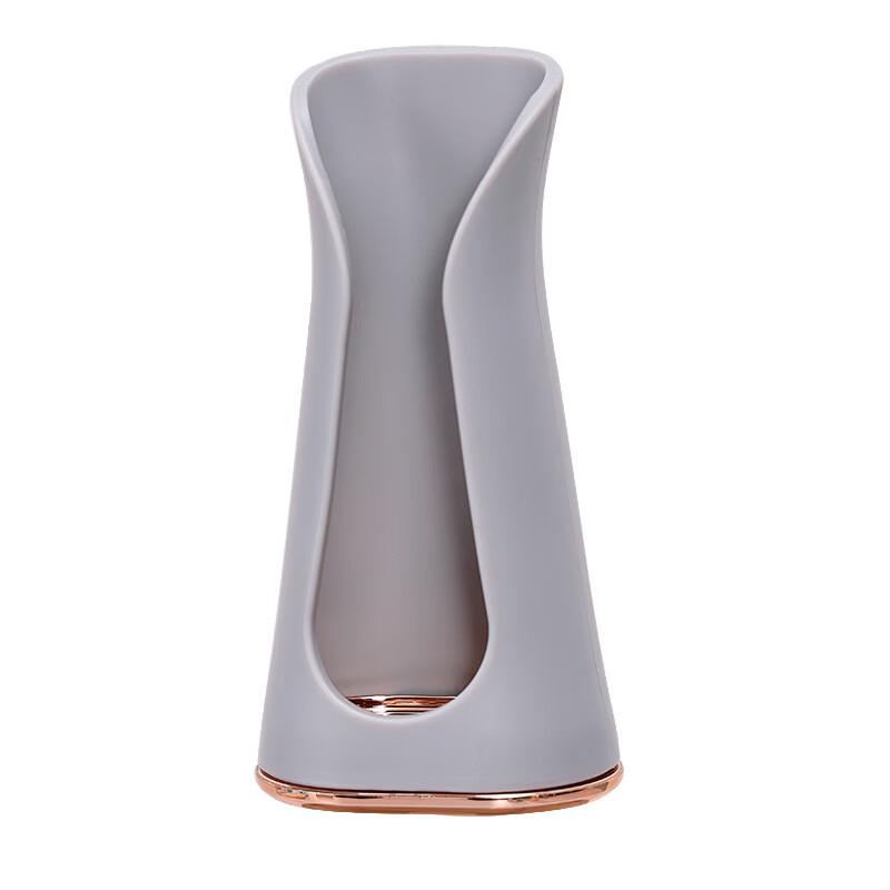 

cmaos Wall-Mounted Suction Cup Toothbrush Holder