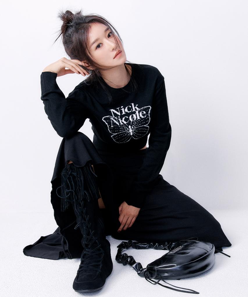Nigaennikol Cashmere Butterfly Signature Crop Knit_Black