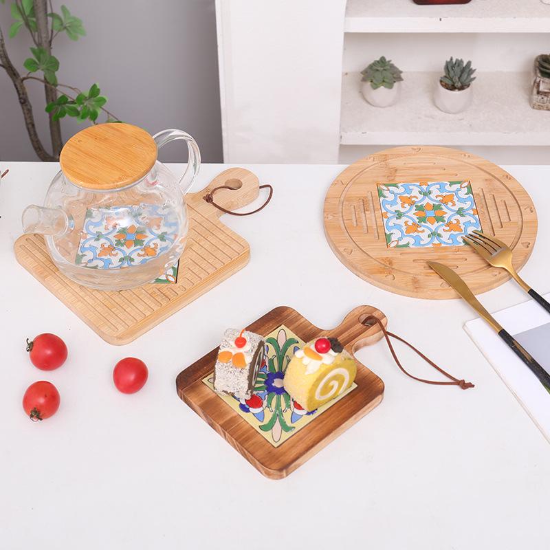 Retro Insulated Wooden Placemat for Pots and Plates, Flower Tile Design