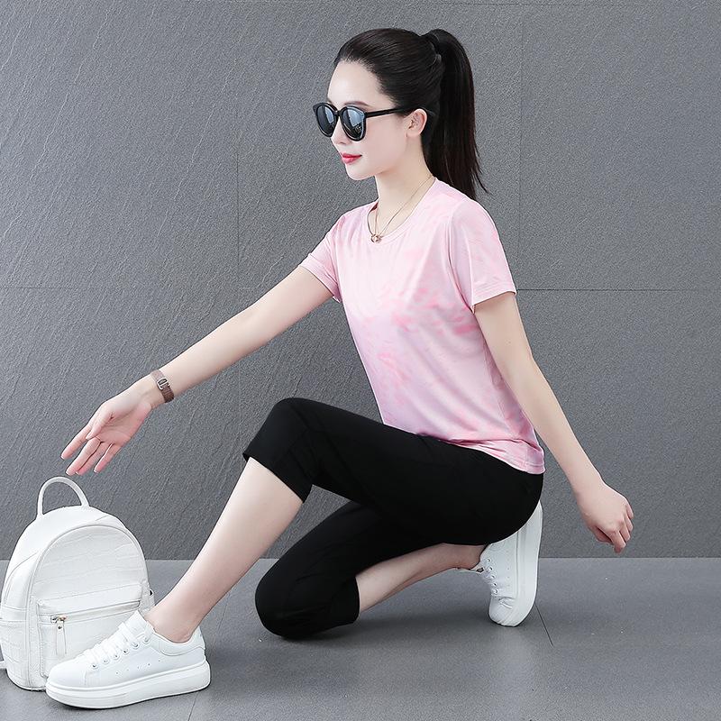 

Женский летний быстросохнущий спортивный костюм Ice Silk 2025 года: Модный комплект из двух частей для бега 4XL (155-170 kg)