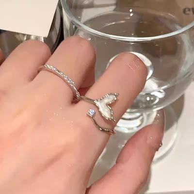 Zircon Tail-shaped Open Ring for Women, A Niche Design with A Touch of Luxury and Sophistication. A Simple Ring for The Index Finger, Exquisite.