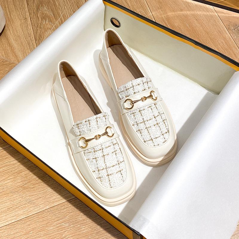 

Small leather shoes women s new flat-soled single shoes platform loafers large size 41-43 33