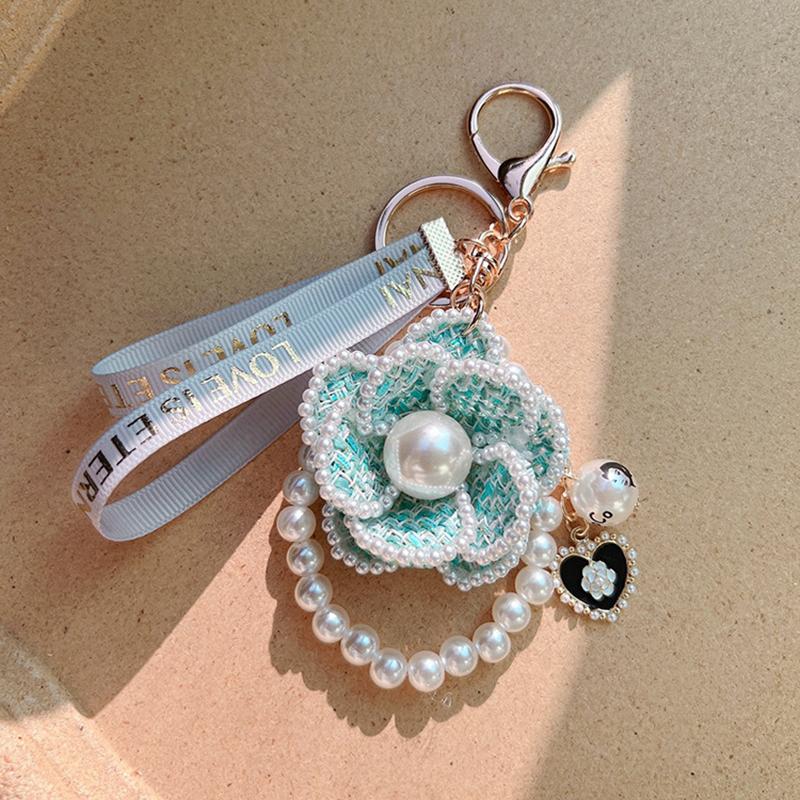 

Boutique Pearl Chain Camellia Flower Weave Keychain Car Key Ring Bag Pendant Accessories Keyfob Women Girl Keyring Gift Jewelry зелений