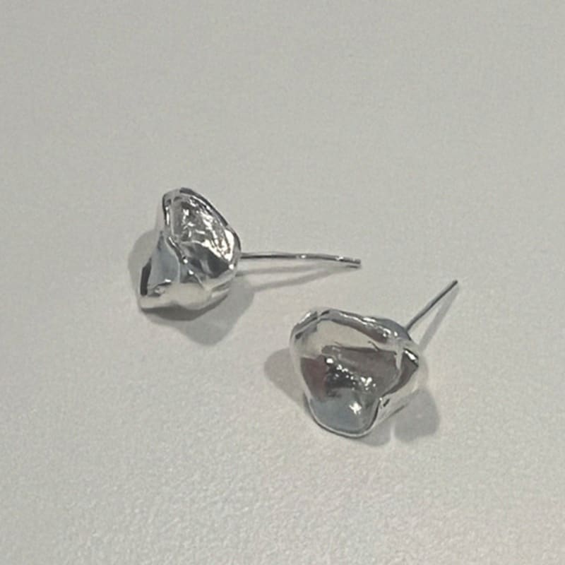 REINDEER GIMYO EARRING 09