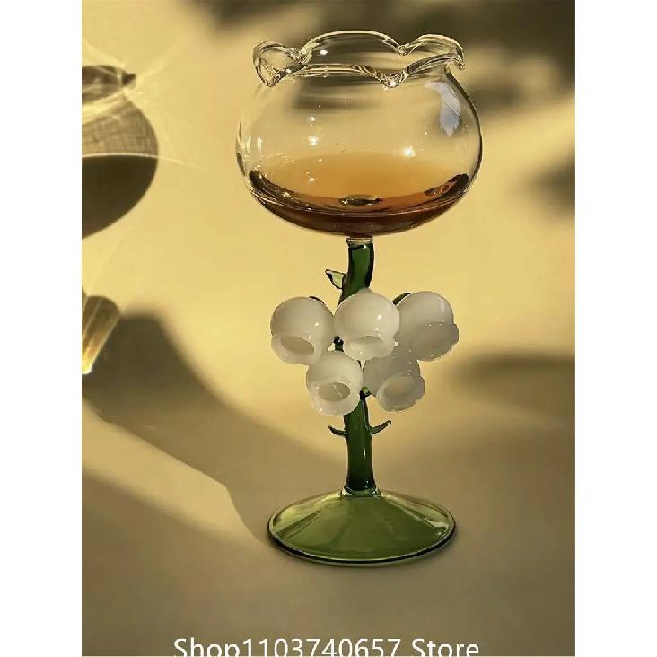Flower Mouth Transparent Glass 3D White Jade Bell Orchid Handle 250ml Cocktail Glass Martini Goblet Wine Cup for Club Home Us