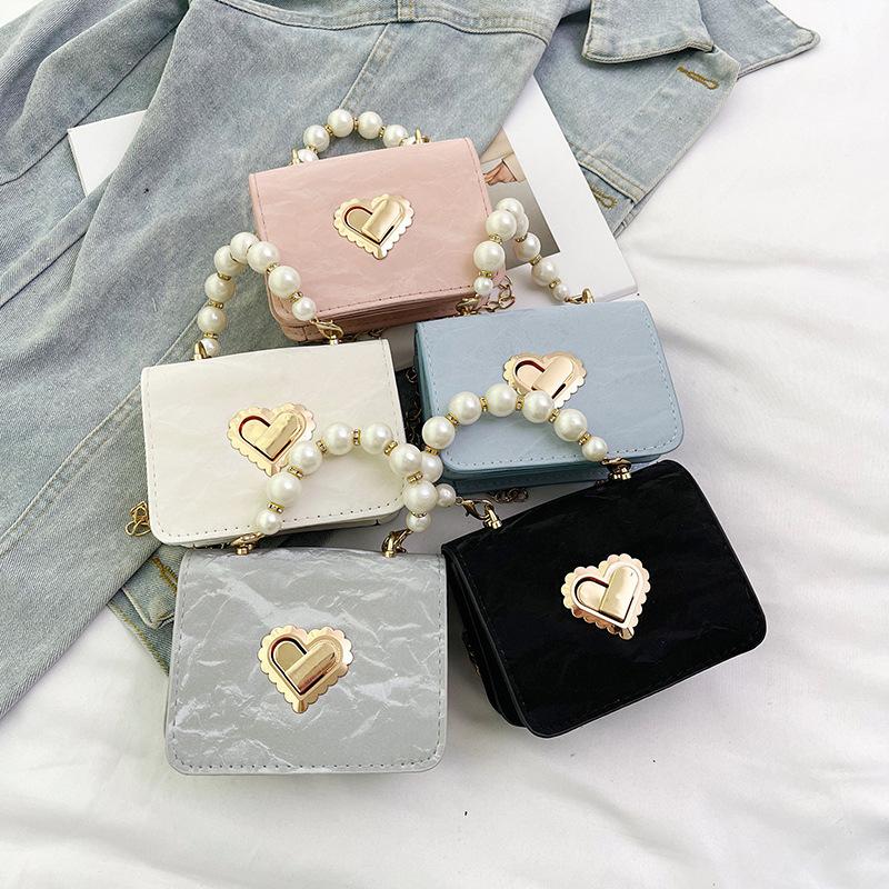 2025 Autumn New Women's Bag Mini Small Fragrant Wind Pearl Chain Bag Women's Fashion Love Lock Portable Satchel