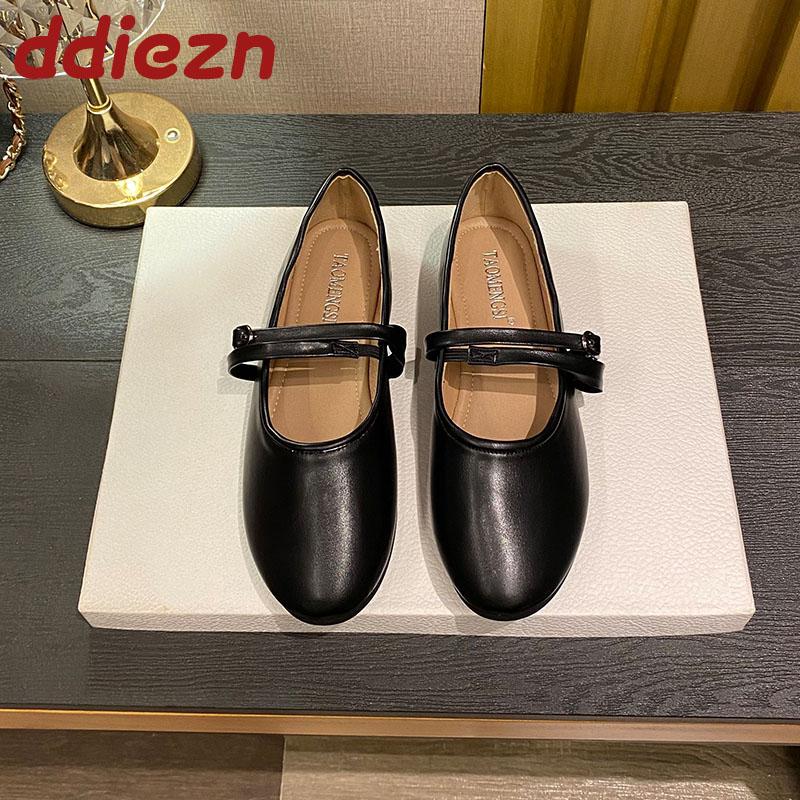 Fashion Luxury Footwear Female Buckle Strap Ladies Mary Janes Flats Shallow Shoes Fashion Round Toe Women Flats Lolita Shoes