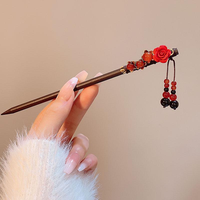 Elegant Retro Tassel Hairpin for Hanfu Updo - Women's Chinese Style Metal Hair Clip