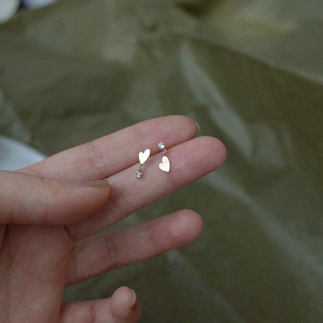 

Асимметричные женские серьги из стерлингового серебра 925 пробы с покрытием из золота 14 карат с простыми кристаллами в форме сердца серебряный