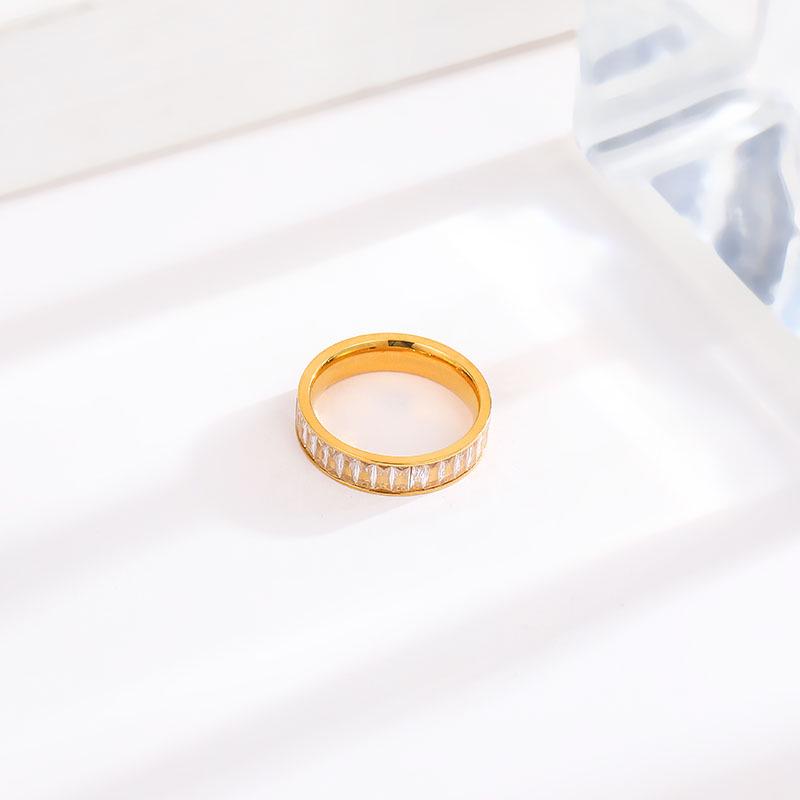 Women's Sparkly Inlaid Diamond Titanium Steel Ring - Trendy Luxury Index Finger Jewelry