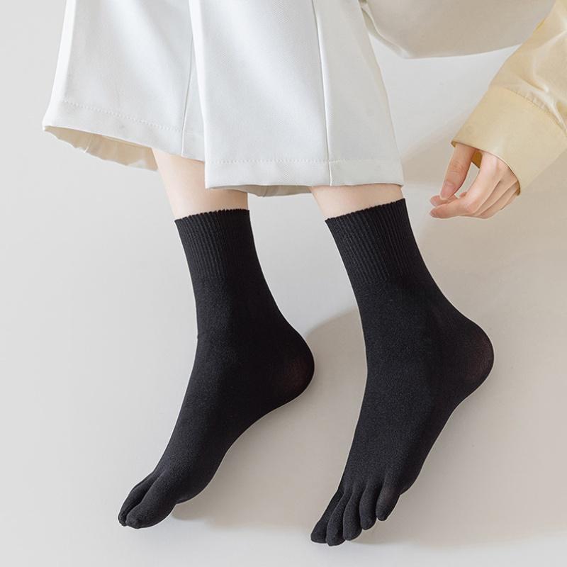 1Pair Thin Breathable Sweat-Absorbing Short Hosiery Five Finger Socks Solid Color Split-Toed Five Toe Mid Tube Socks