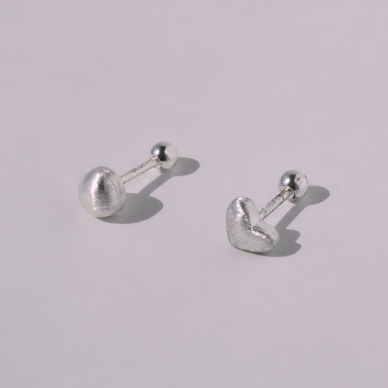 

POSTLUDE [silver] MATTE VOLUME PIERCING (2 TYPE) BALL