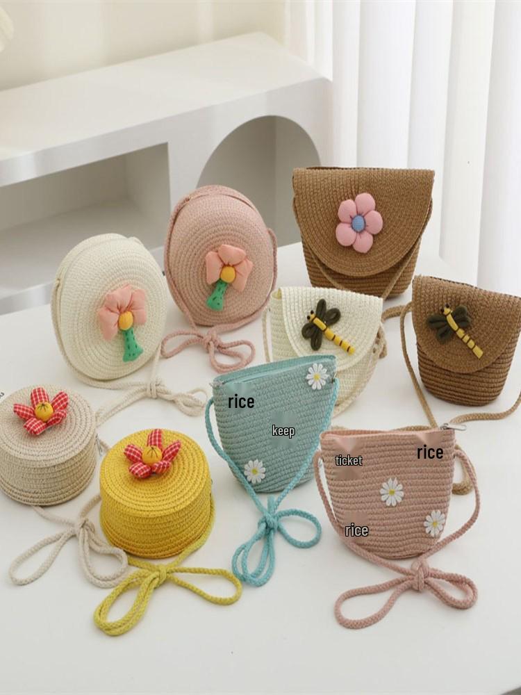 Children's Straw Woven Crossbody Bag - Small Girl's Phone and Coin Purse for Summer Outings and Seaside Trips