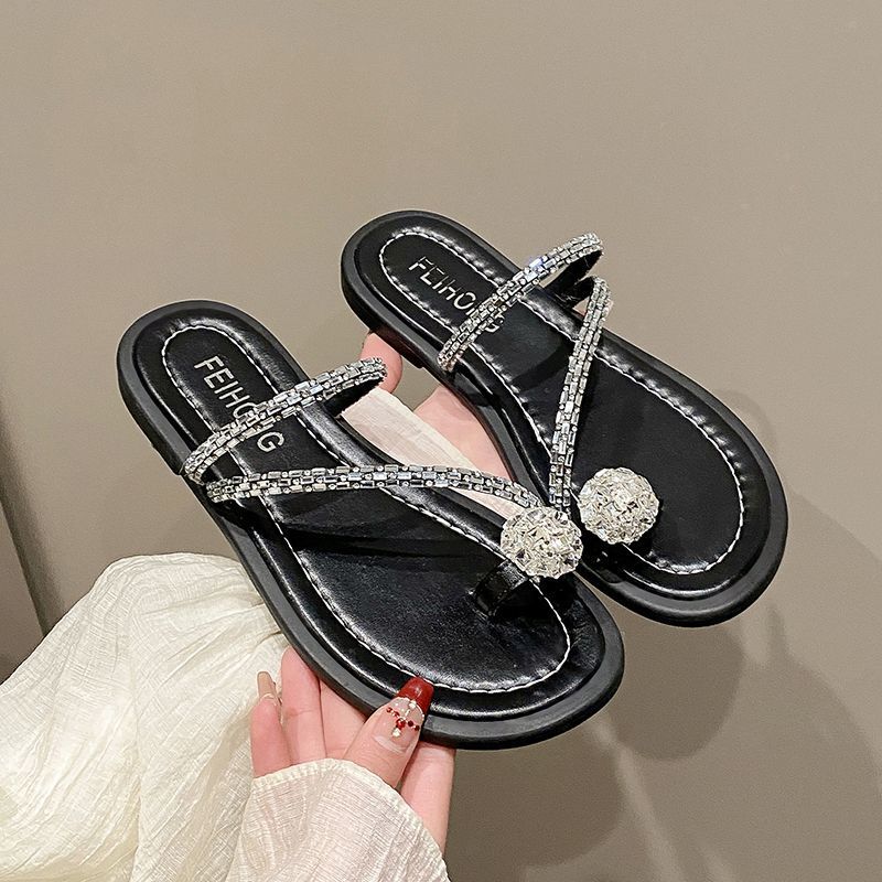 Popular Set of Toe Sandals for Women In Summer 2025, New Korean Version Flat-bottomed Outer Wear, One-word Rhinestone Round Head Slippers for Women