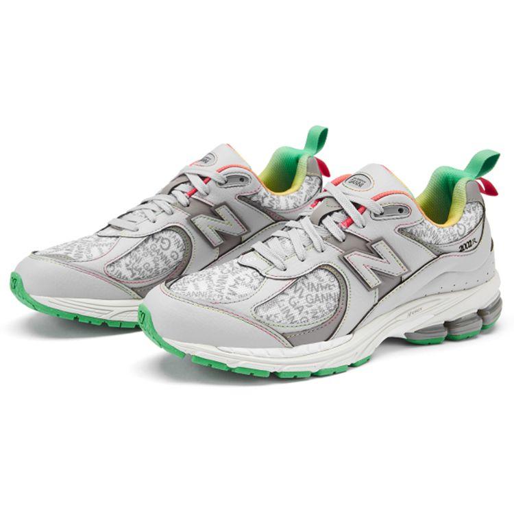 GANNI X New Balance 2002R Raincloud Unisex Sneakers White Rain-Cloud Island-Green M2002RGD