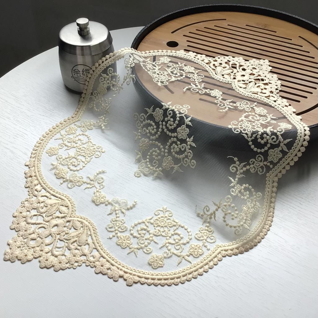 1PCS French Retro Lace Embroidery Table Decoration Napkin Mat Vase Mat 31X42CM