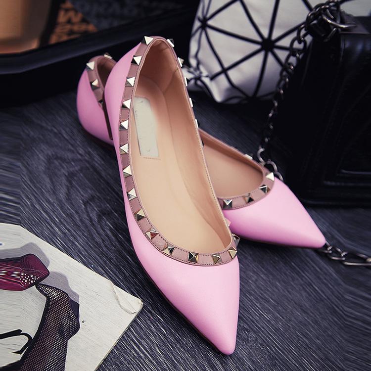 Fashion Small Size 31 32 33 Flat Shoes for Women Spring and Autumn Rivet Pointed Flat Shoes Shallow Large Size Shoes for Women 44 45