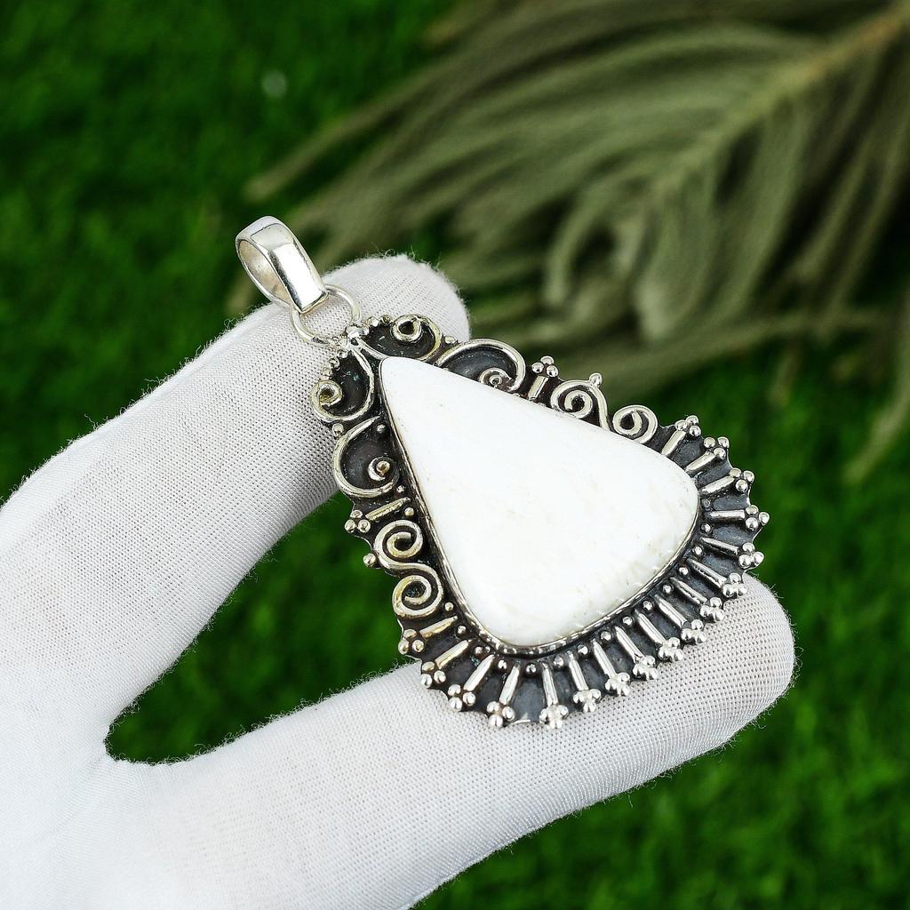 925 Silver Crown Chakra Pear Scolecite Gemstone Elegant Unique Pendant Jewelry