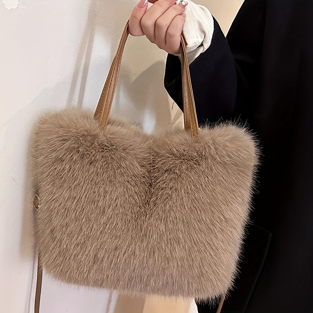 Elegant Women Fashion Crossbody Handbag, Chic Shoulder Bag with a Detachable Strap, Featuring a Buckle Design, Minimalist Style