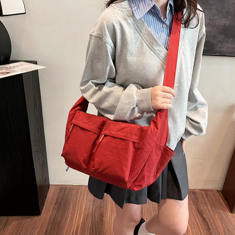 Men's and Women's Casual Messenger Bags Women's Shoulder Bags Large Capacity Multi-pocket Canvas Bags Outdoor Sports Bags