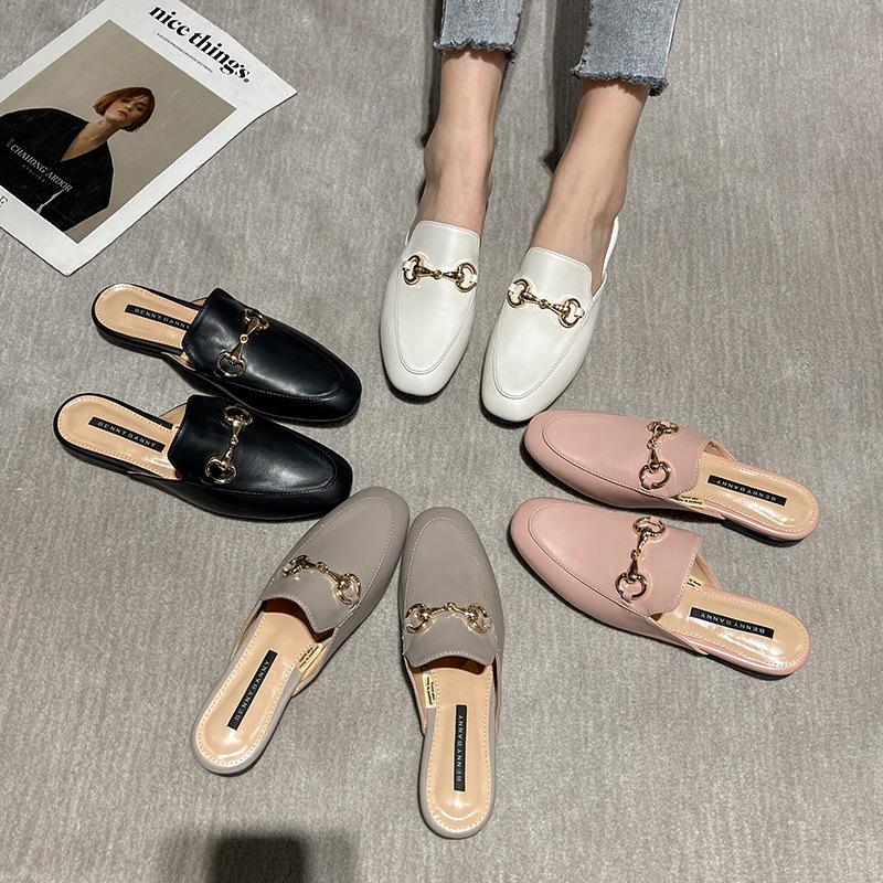 Leather Muller shoes flat bottom, spring and summer 2025 new bag head half slippers, wearing horse buckle without heel lazy shoes