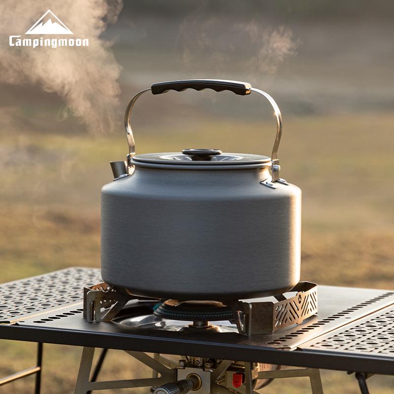 Portable Aluminum Camping Kettle: Boil Water, Make Tea & Coffee with the S2000 Outdoor Picnic Gear