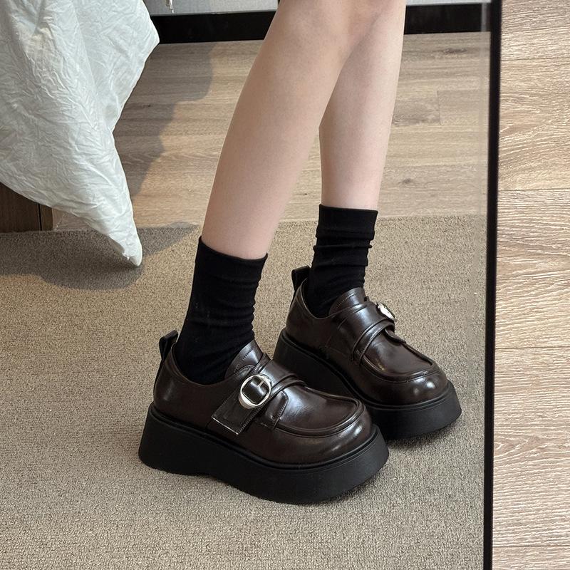 

Британский стиль платформа jk униформа маленькие кожаные туфли женские 2025 новая весна и осень универсальные лоферы популярные туфли с большим носком 40 коричневый