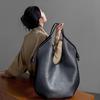 Fashionable Large Capacity Tote Bag Classic Retro Minimalist Style Spacious Faux Leather Shoulder Bag With Do Not Wash For Daily And Travel Use