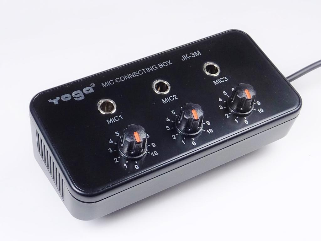 YOGA JK-3M Karaoke Microphone Mixer You can connect three vocal microphones to the karaoke microphone input. A simple mixer that does not require a